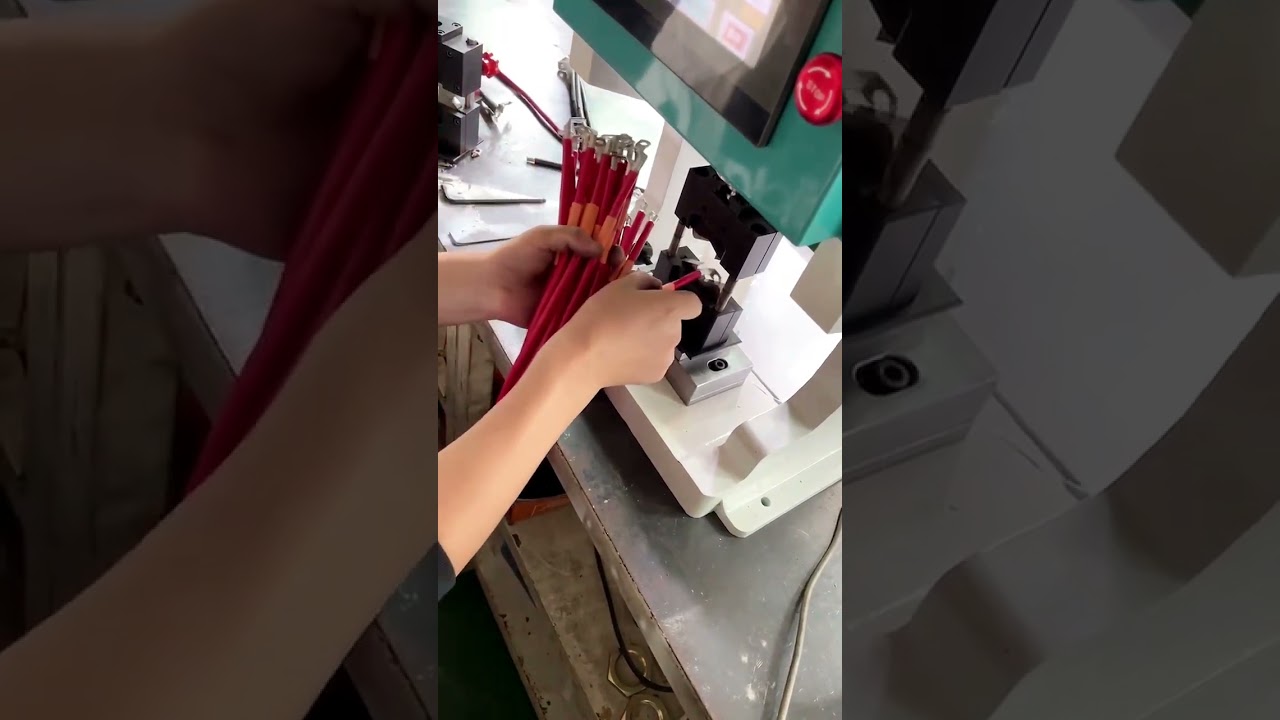 Customized Mold Can Crimp 90 Degree Bent Terminals #machine #cablewirestrippingmachine #factory