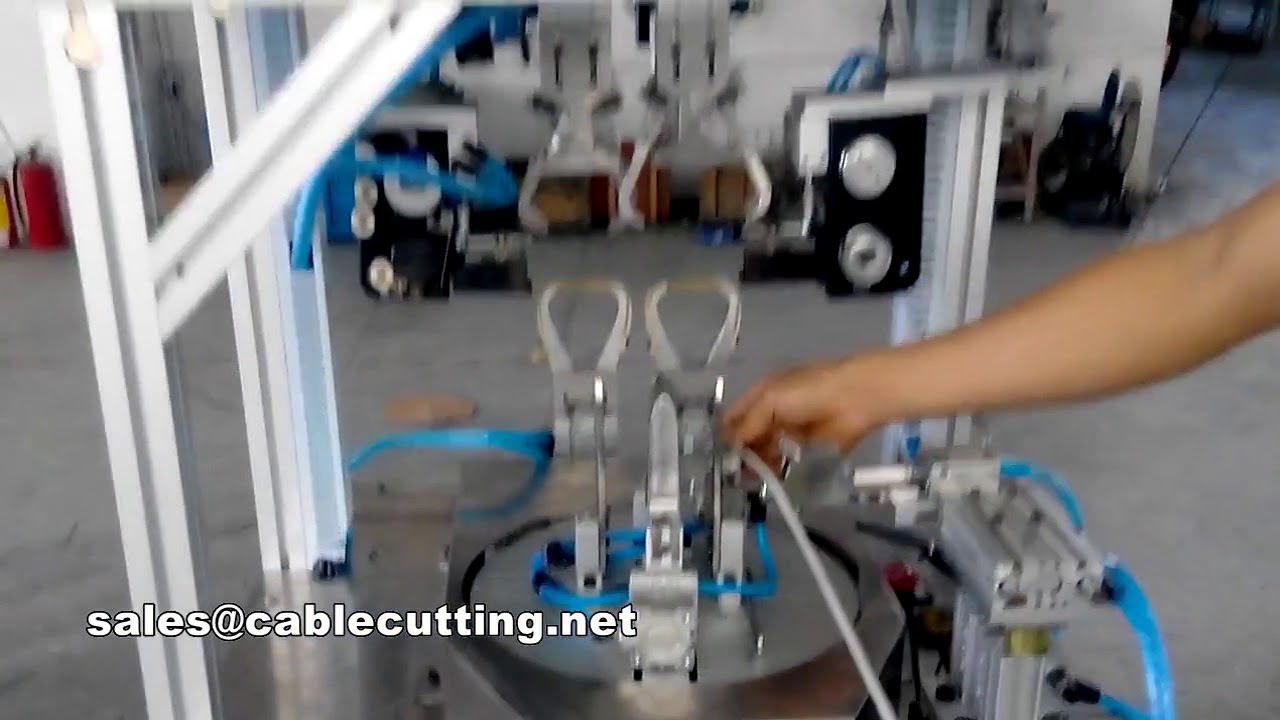 Automatisk toroidkabelviklings- og buntemaskin