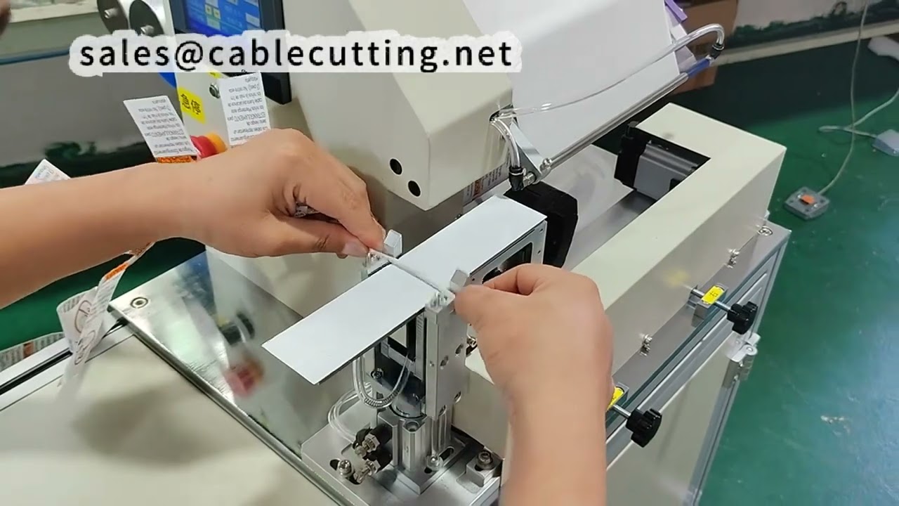 Fold Over Labeling Machine for Large Labels 230x45mm