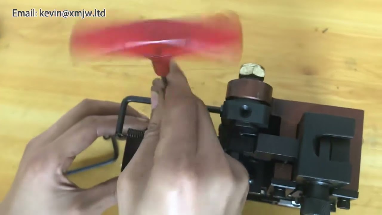 Mute terminal applicator cushion terminal machine cut holder core seat die