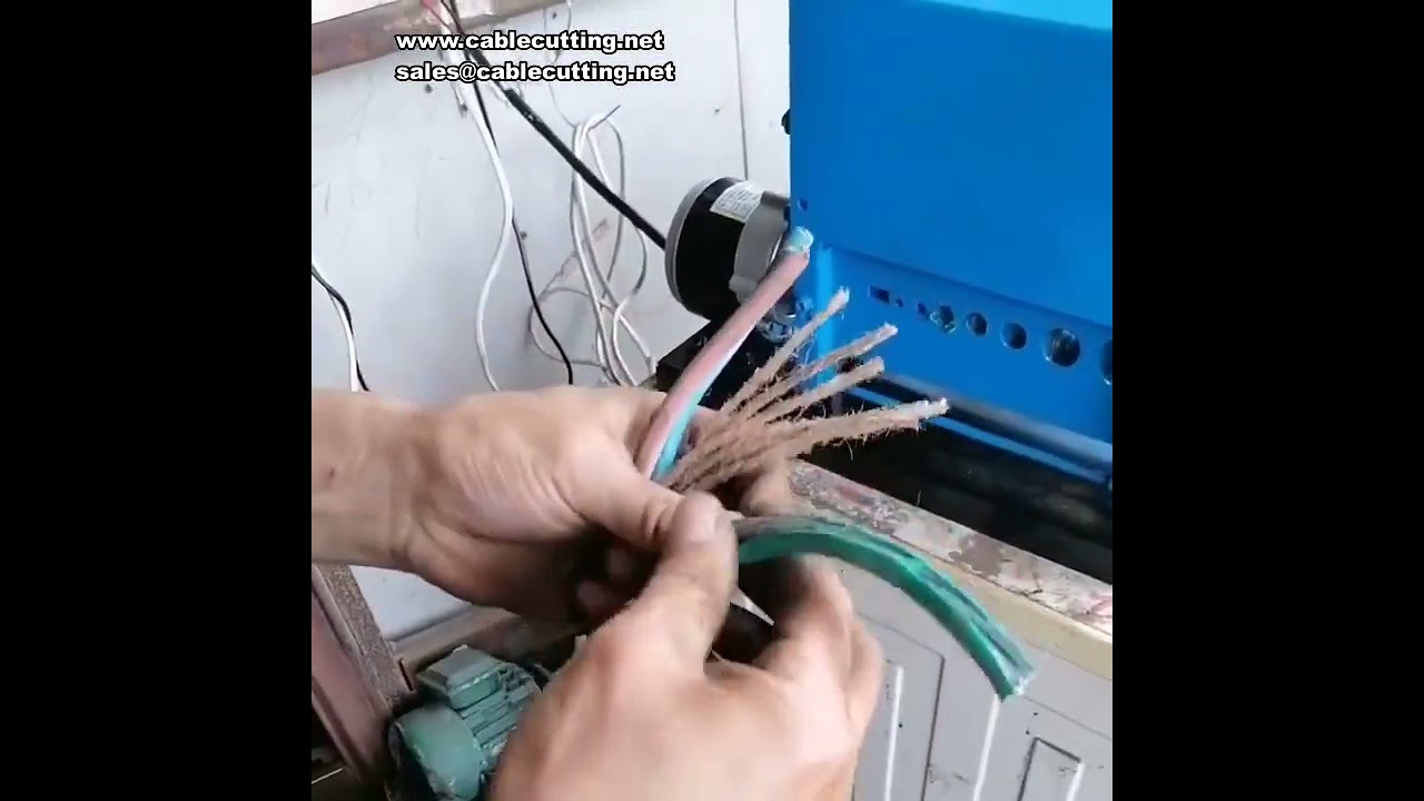 220V Automatic Electric Peeling Machine 2 32mm Wire Stripping Stripper Scrap Aluminum Copper Wire
